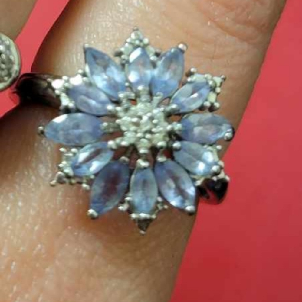 Sterling Silver Tanzanite Ring - Picture 2 of 2